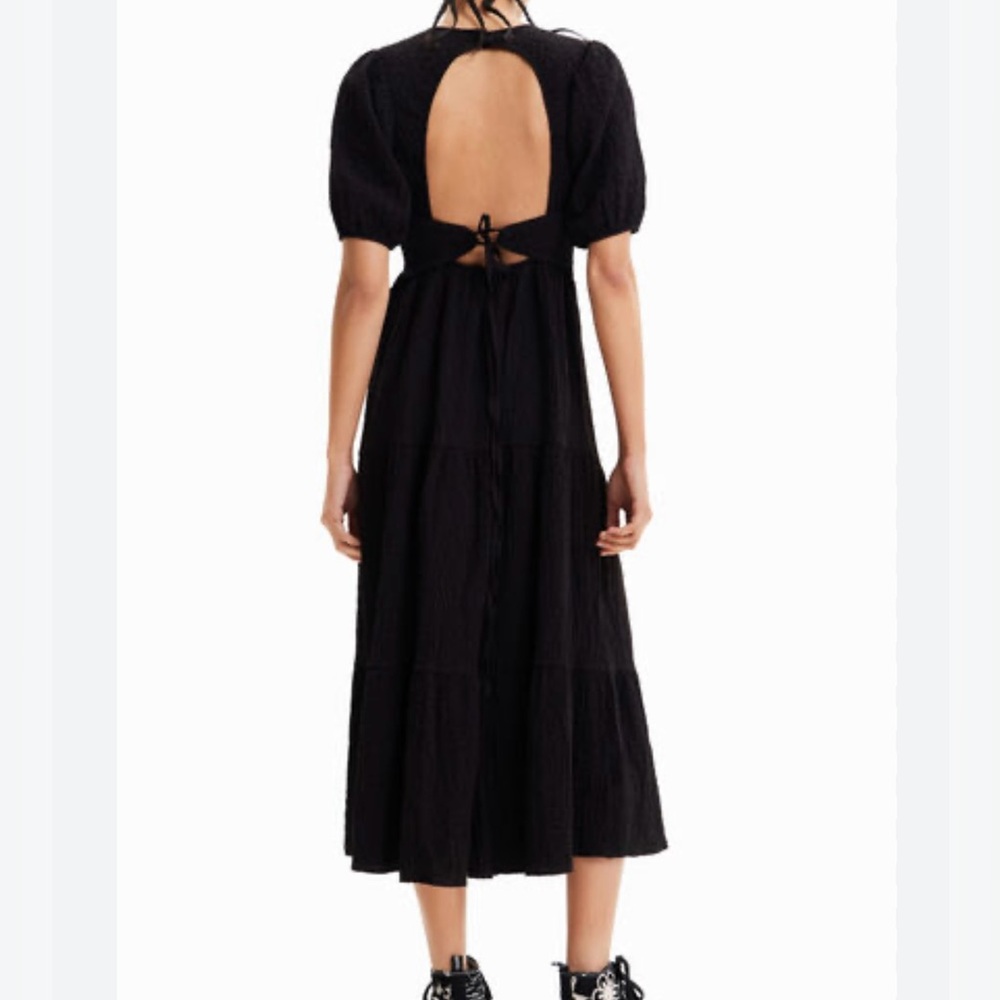 Desigual Black Open Back Midi Dress NWT Size M Statement $200 Retail - Picture 5 of 8
